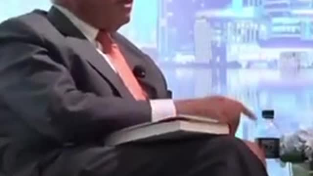 Western reporters' success in slandering China is based on "oppression".