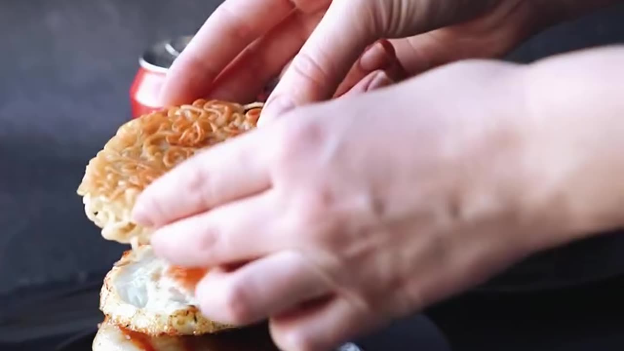 Delicious berger with coke to eat | Amazing berger to eat with coke |