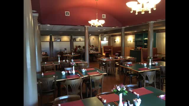 Chuck Tanners Restaurant