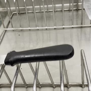 Physics Of Icing Spatula Remind Me of 1990's Beavis & Butthead! Act Your Age!