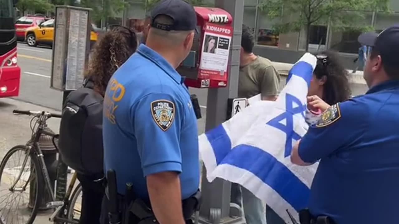 Rare NYPD W🤣They were so upset cops were making them take them down🤣🤣🤣🔺🔺🔺