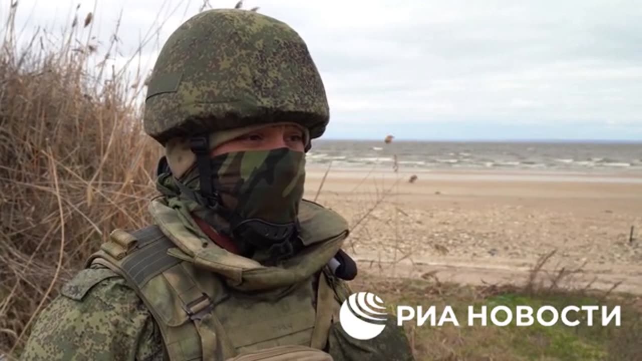 Russian sappers clear Ukrainian anchor mines from the shore of the Kakhovka Reservoir