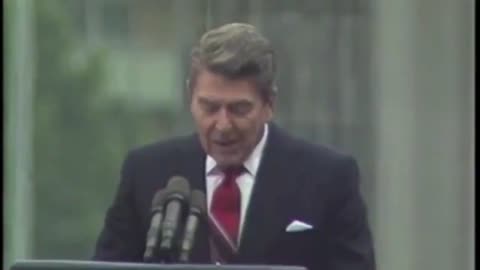 Ronald Reagan: "Mr. Gorbachev, tear down this wall!"