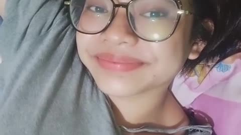 Video pertama