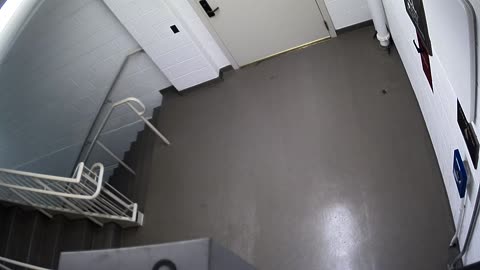 7041CVCLLStair6_2021-01-06_15h54min10s340ms.mp4