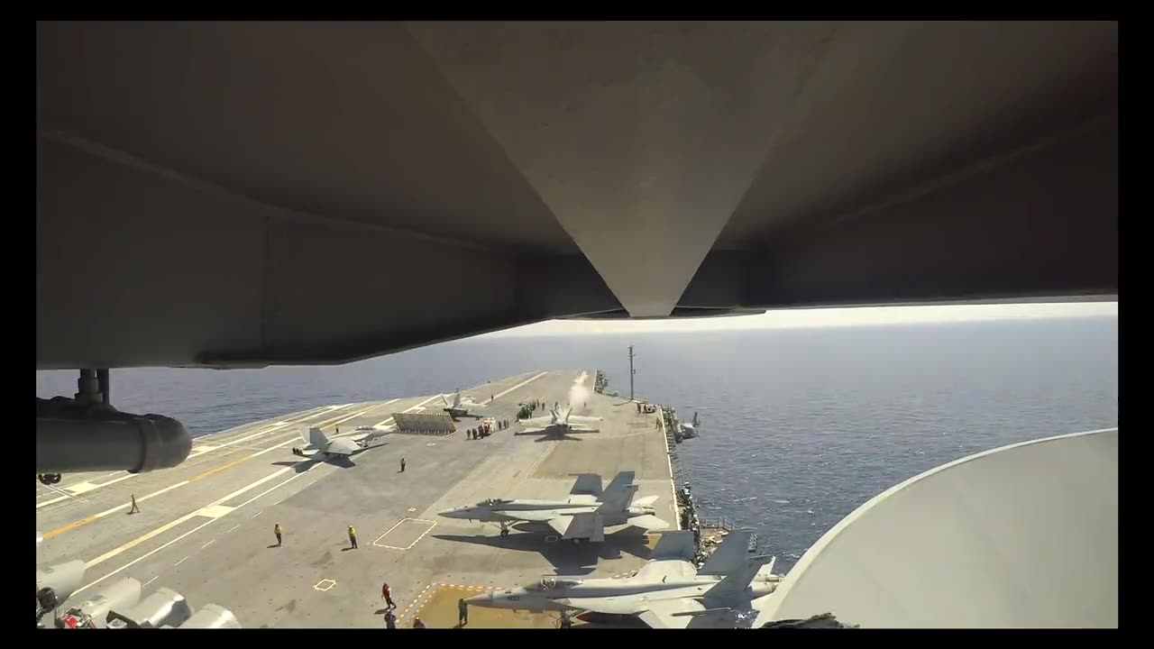 USS George Washington’s flight deck is now certified