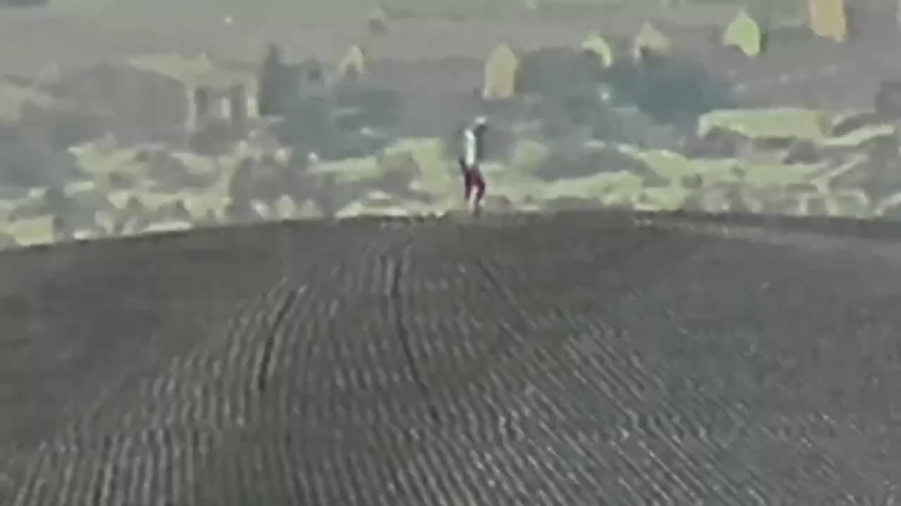 Pedestrian spotted walking across highest point of the Sphere in Las Vegas. #short