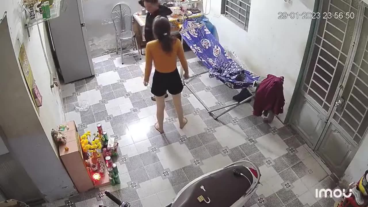 Asian Incel gets beaten and humiliated by his girlfriend