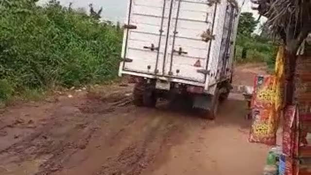 Incredible! 13yrs old boy driving heavy duty truck.