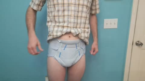 how to change your adult diaper while standing