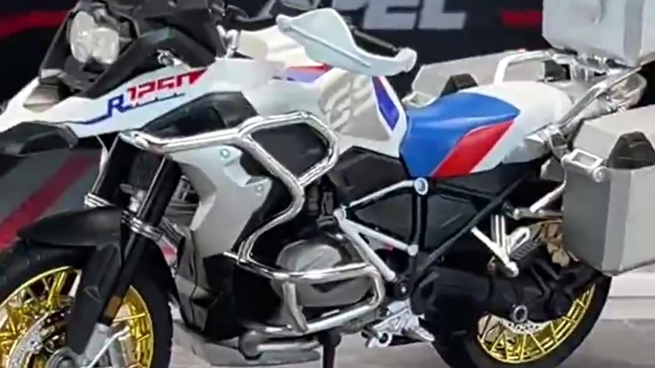 BMW R1250 GS Die-cast Model.