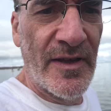 Check the Ocean Feet