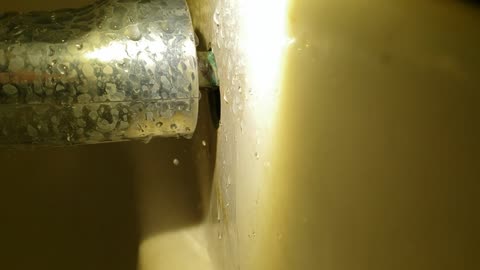 Tub spout gap and leaky faucet