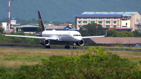 🇮🇸Iceland Air Boeing 757 Nat Geo Livery in Kathmandu. आईसल्यान्डको नेशनल जियोग्राफिक लिभरी नेपालमा