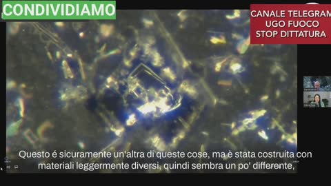 Vaccini, bracci robotici che si assemblano realtime, immagini mai viste (IT)