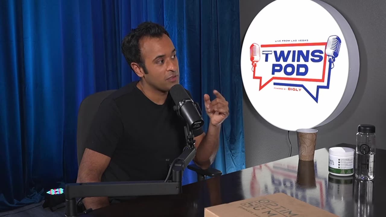 Twins Pod - Episode 1 - Vivek Ramaswamy