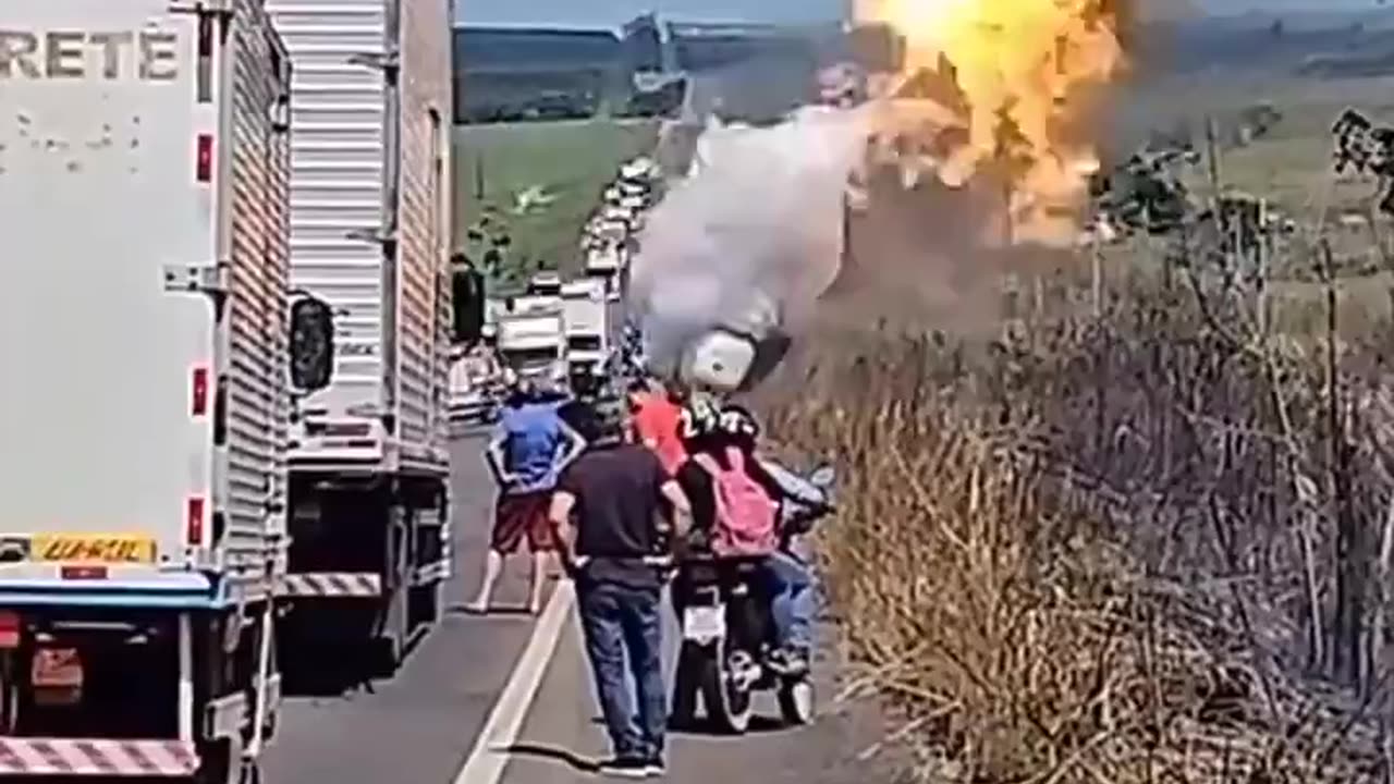 Fuel Truck Explodes