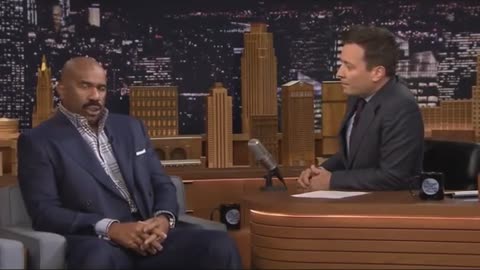 Steve Harvey hilarious sexy selfie story 😂😂😂