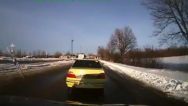 Video evidence of Russian missile system BM-21 Grad shelling moment in Volnovaha