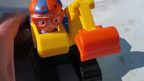 Blippi Excavator - Slide Test