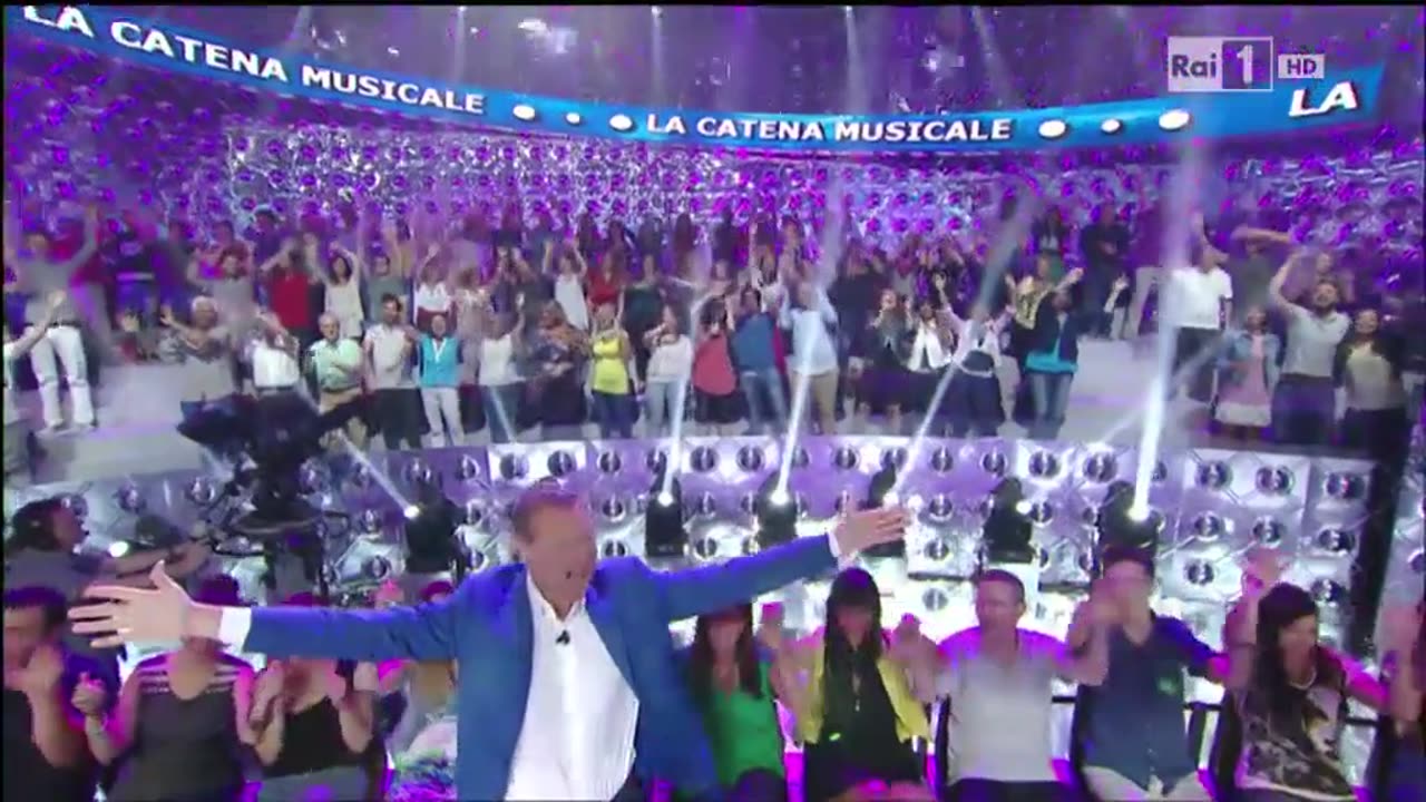 RAIUNO - Reazione A Catena-La Catena Musicale (25/07/2015)