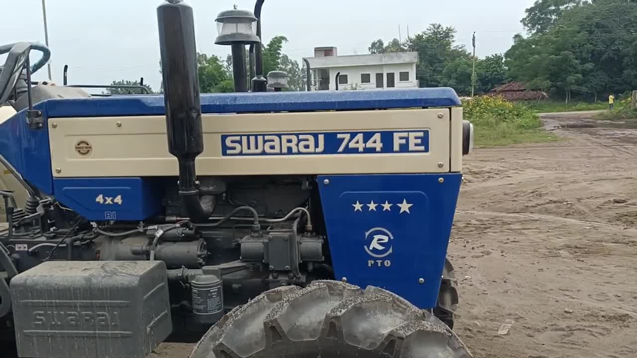 अंबिकापुर में खुल गया नया ट्रैक्टर डीपो open new tractor depot Ambikapur (स्वराज ही स्वराज ट्रैक्टर)