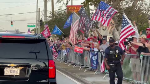 Trump Returns to Mar-a-Lago 4.4.23