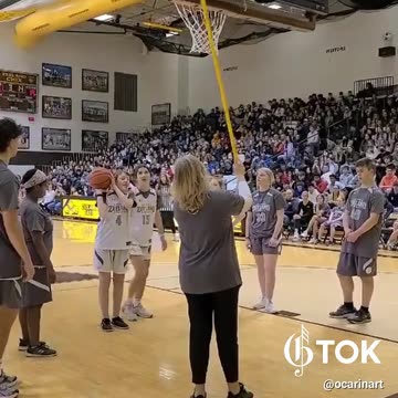 🏀 Break time! 😍🤩