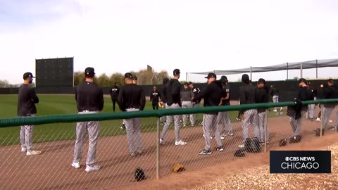 White Sox forced to fill hole as closer Liam Hendriks is treated for cancer