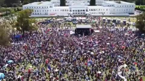 Drone footage today from the Canberra Convoy for Freedom. It's reported 1.4 million cars