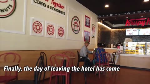 A beautiful and slim hotel staff in Myanmar, I almost had an inappropriate relationship with her