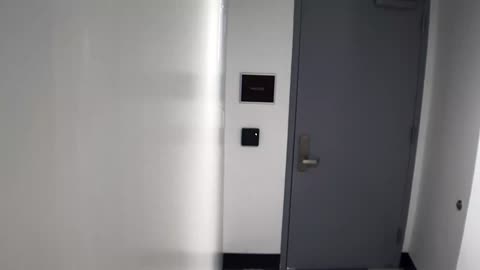 6144RHOBG2G201ABStairwayLobbyEntry_2021-01-06_22h40min03s327ms.mp4