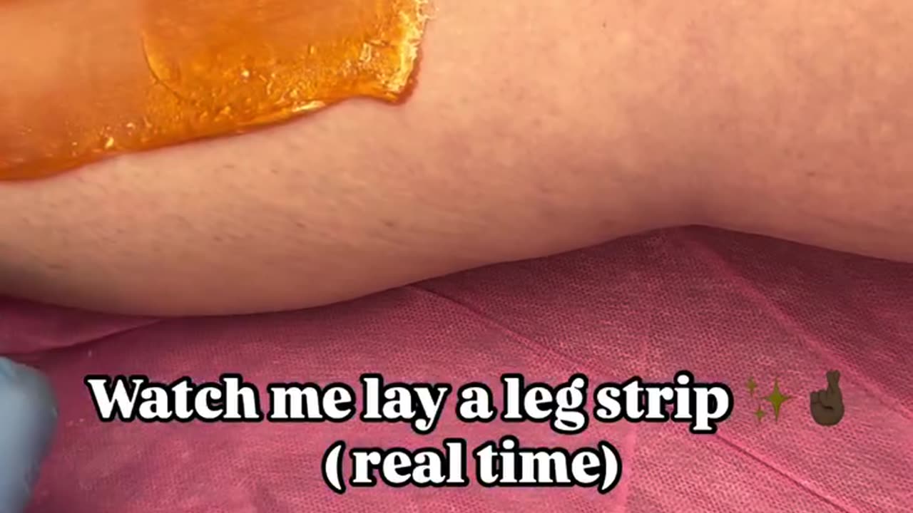 Effortless Leg Waxing with Sexy Smooth Golden Allure Hard Wax | @jewelzbbxoo