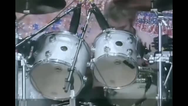 Dorothy's original unique ethereal singing