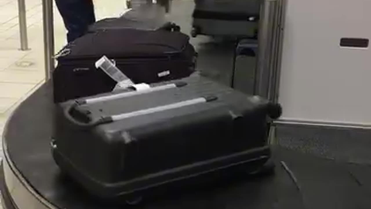 Dedication and hard work - this airport employee has it all!