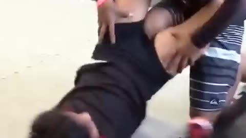 Girls vs Boy fighting Scene