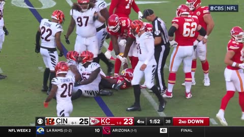 Isiah Pacheco Suffers Ankle Injury vs Bengals