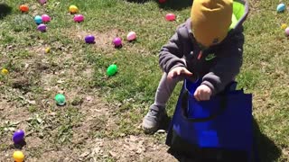 2019.04.20 Waylon Easter Egg Hunt