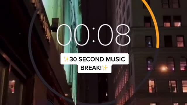 30 second music break ?? #good4u #oliviarodrigo #fypツ #foryoupage #PrimeDayShowPJParty