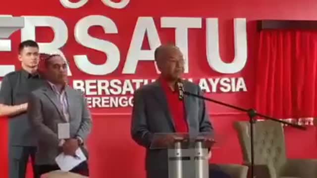 Tun Mahathir: Cashless, Digital Money