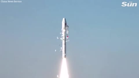 China's Smart Dragon 3 rocket takes off in the sea with 14 satellites