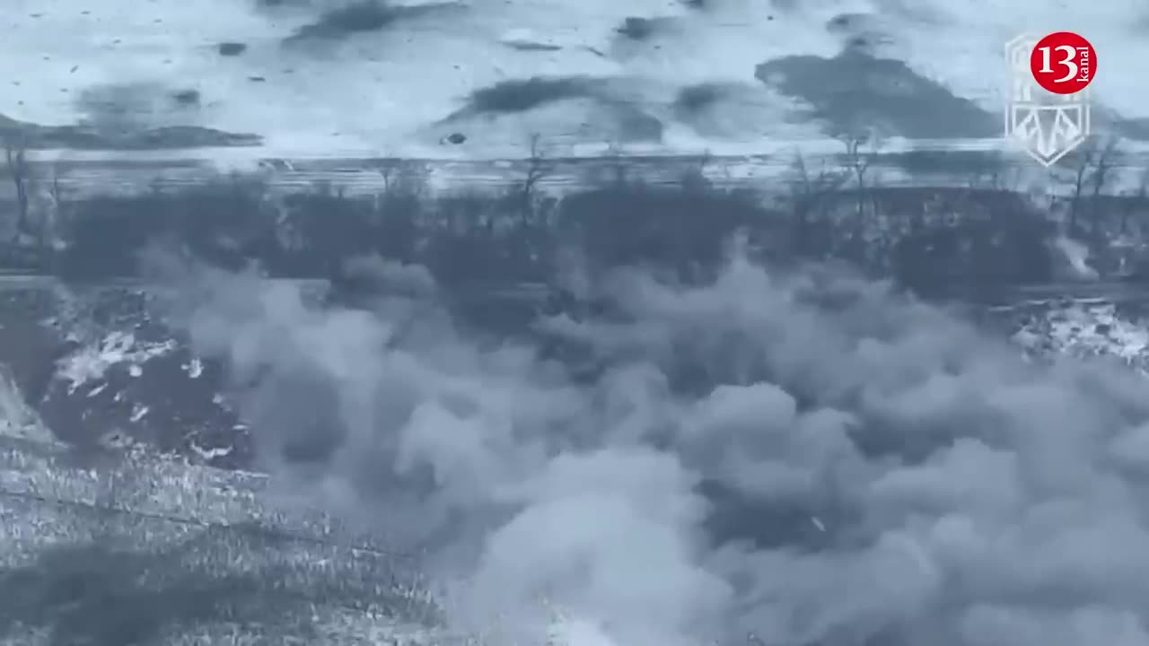 This is how Ukrainian tank greeted 30 advancing Russian Soldiers