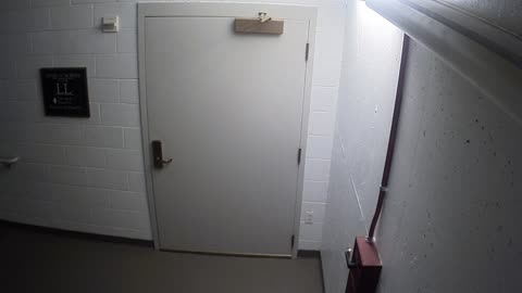 7053CVCLLStair11North_2021-01-05_00h50min12s673ms.mp4