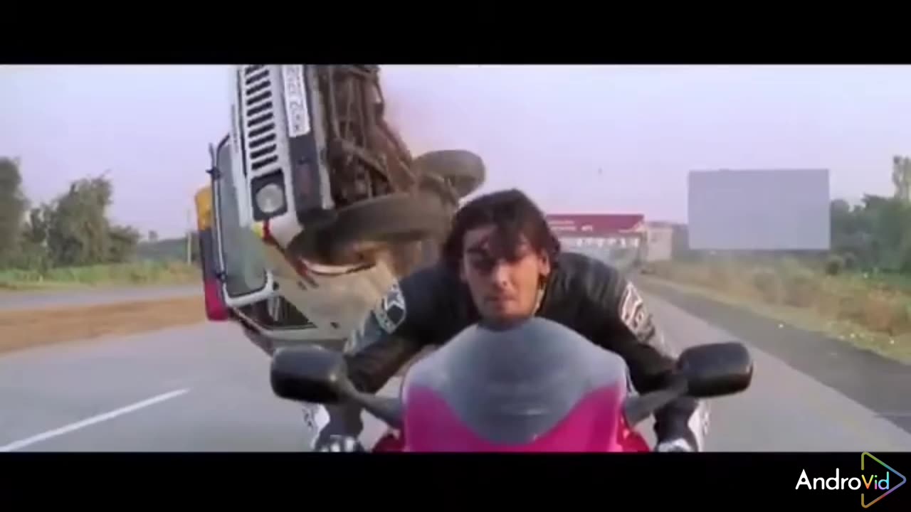 DHOOM MOVIE ACTION CLIP 👍 JOHN ABRAHAM ACTION CLIP DHOOM 🌹 ABHISHEK BACHCHAN ❤ ALI ❤ DHOOM