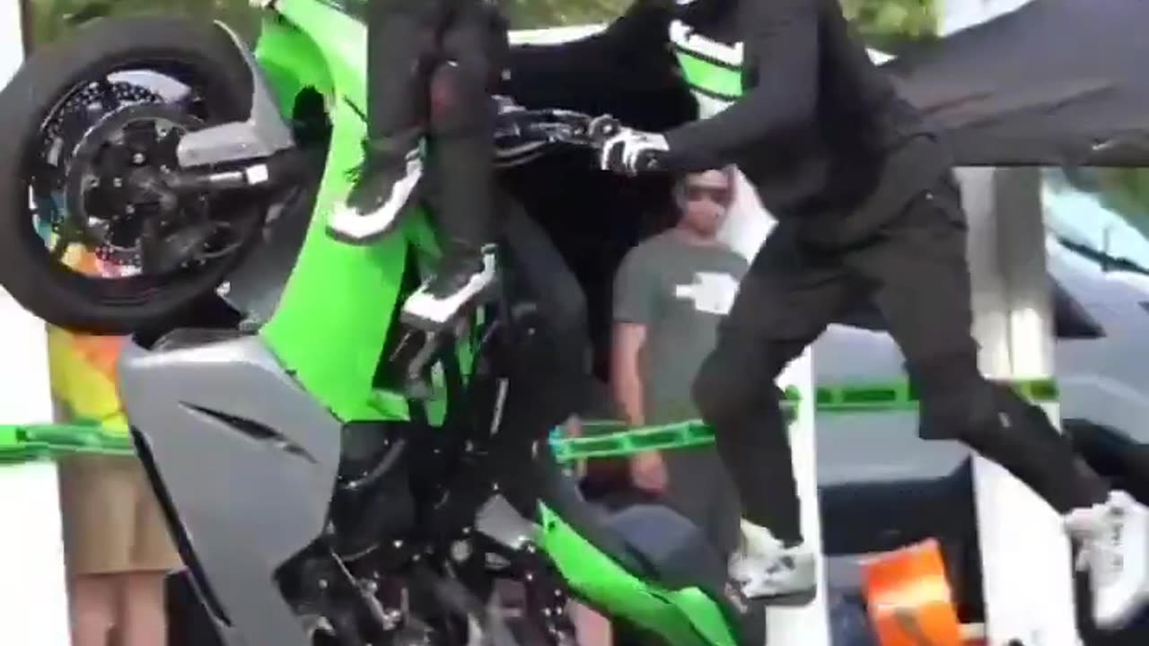 bike stunt