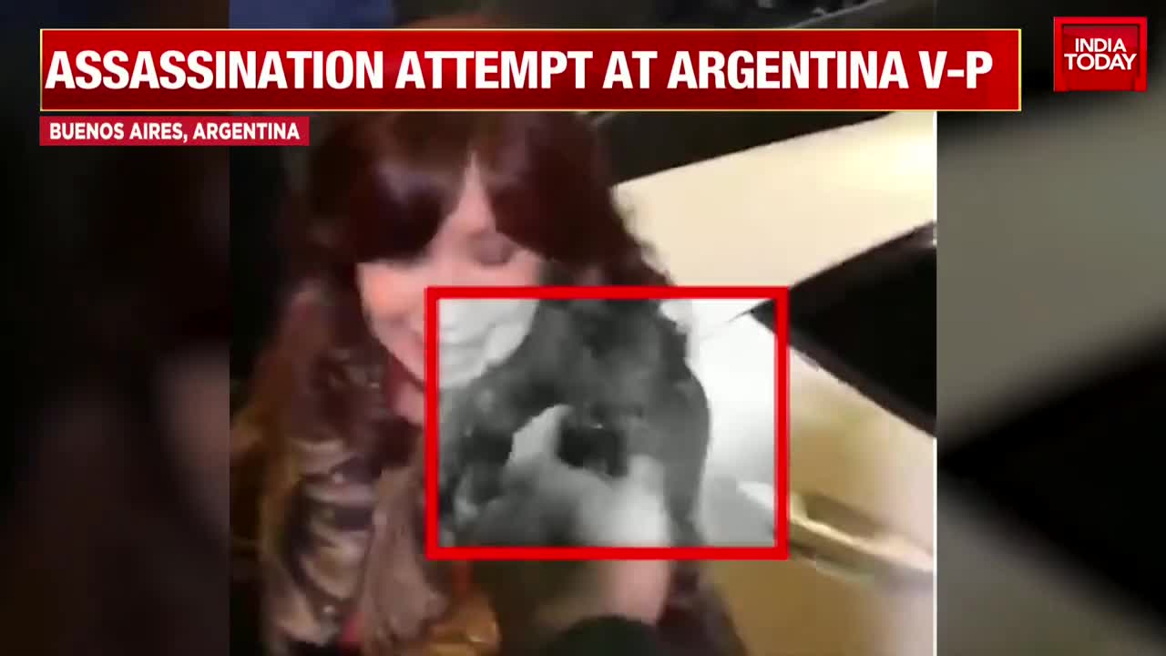 Assassination Attempt On Argentina's Vice President Cristina Fernandez | WATCH