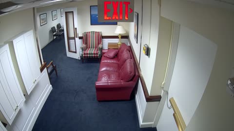 0449USCH04H405Lobby_2021-01-06_18h48min35s900ms.mp4