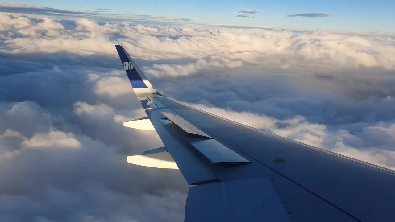 Leh Ladakh l Breathtaking view of Himalaya mountains l GoAir