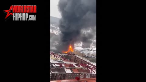 One Minute Its Here The Next Minute Its Gone Huge Fire Engulfs Neighborhood