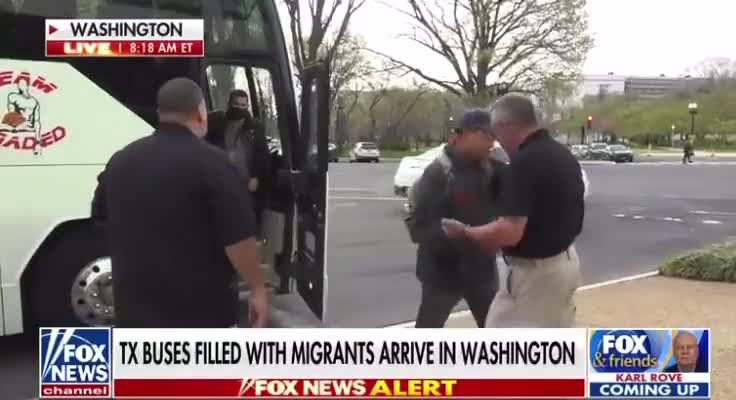 Busses of Illegals From Texas Arrive at Capitol Hill